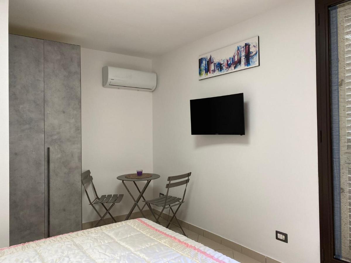 Room Mazzini Lecce Kültér fotó